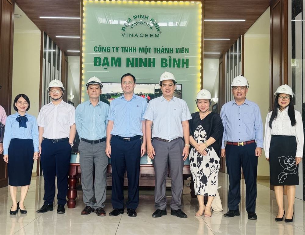 Đoàn công tác Tổng Công ty PVMR và Trung tâm QCC thăm, làm việc với các đơn vị thành viên của Tập đoàn Hóa chất Việt Nam
